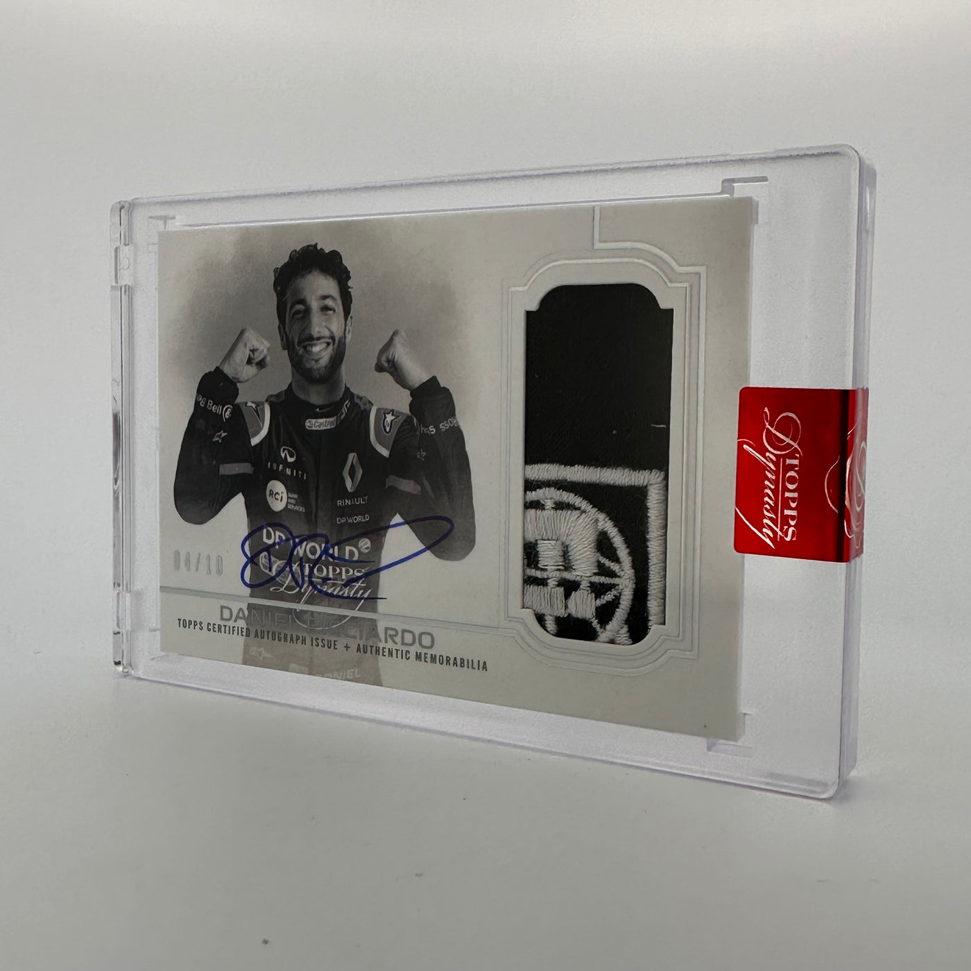 04/10 Silver - Daniel Ricciardo #DAP-DR - 2020 Dynasty Autograph Patch