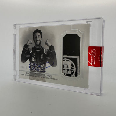 04/10 Silver - Daniel Ricciardo #DAP-DR - 2020 Dynasty Autograph Patch