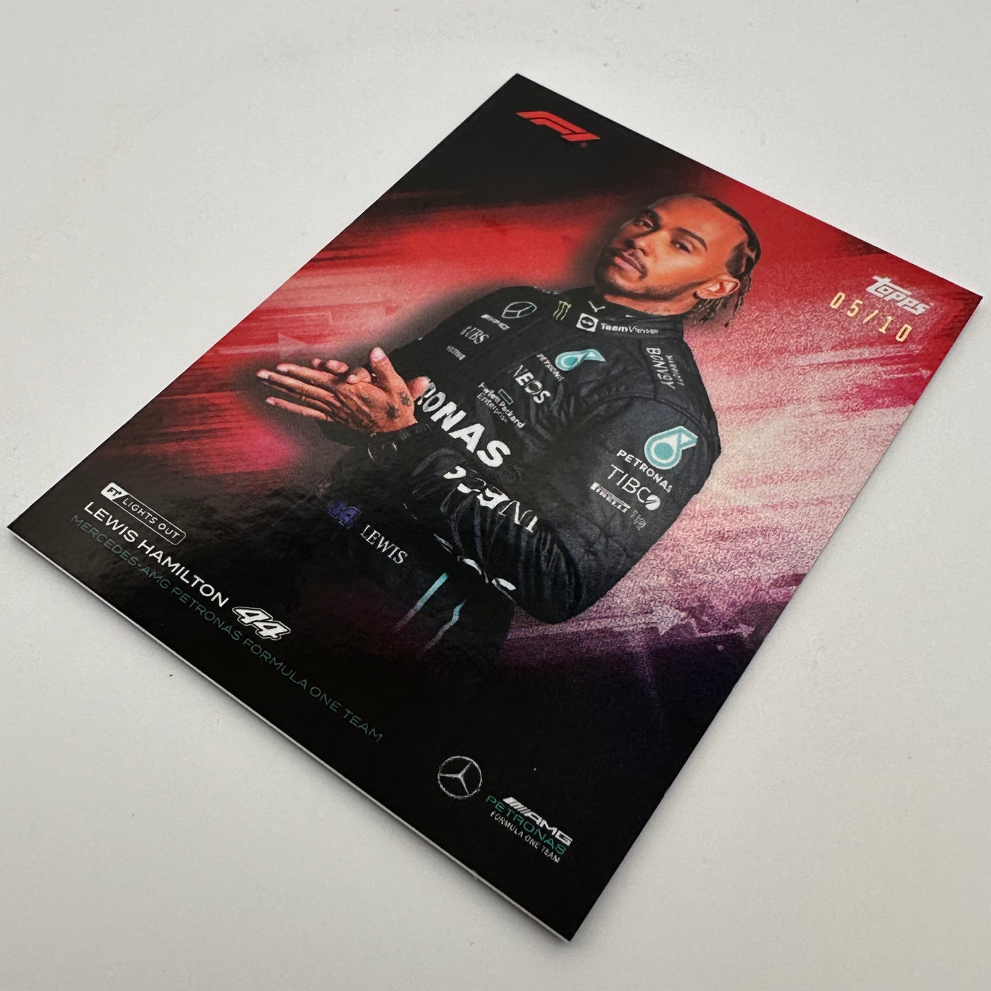 5/10 Red - Lewis Hamilton - 2022 Topps Lights Out