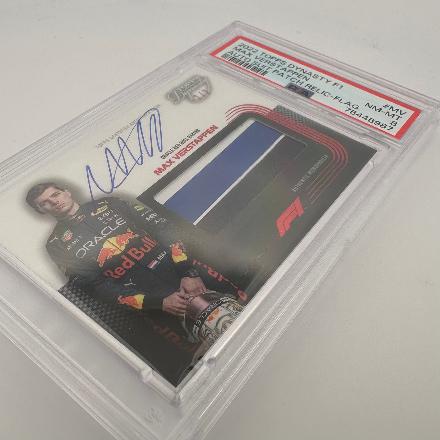 2/2 - Max Verstappen #MV - Auto Flag Patch - 2022 Topps Dynasty F1 - PSA 8