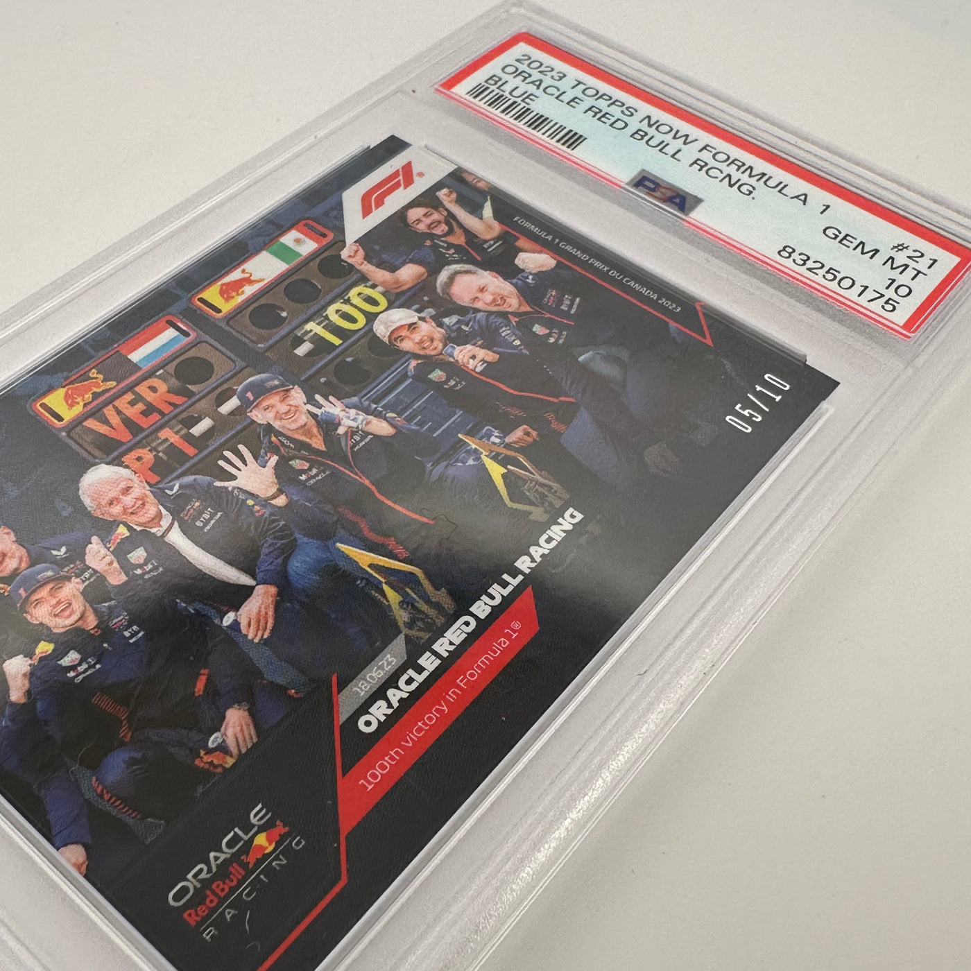 PSA 10 - 5/10 - Oracle Red Bull Racing #21 - Blue