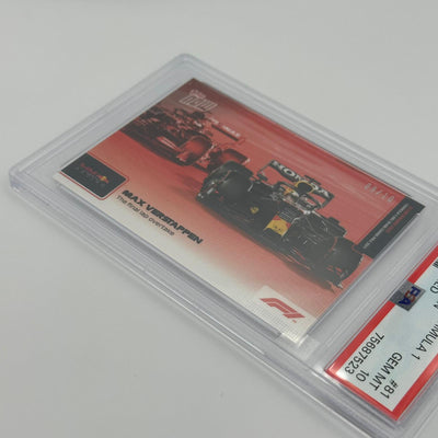 PSA 10 - 09/10 The Final Lap Overtake #81 - Red