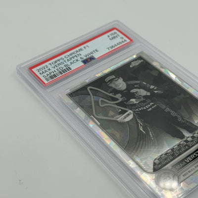 PSA 9 - 14/15 MAX VERSTAPPEN #158 -  SAPPHIRE EDITION - BLACK & WHITE