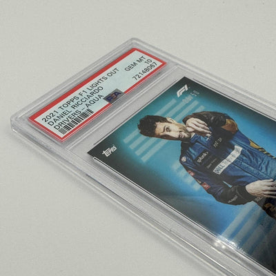 PSA 10 - 26/50 Daniel Ricciardo - Drivers -  Aqua Parallel