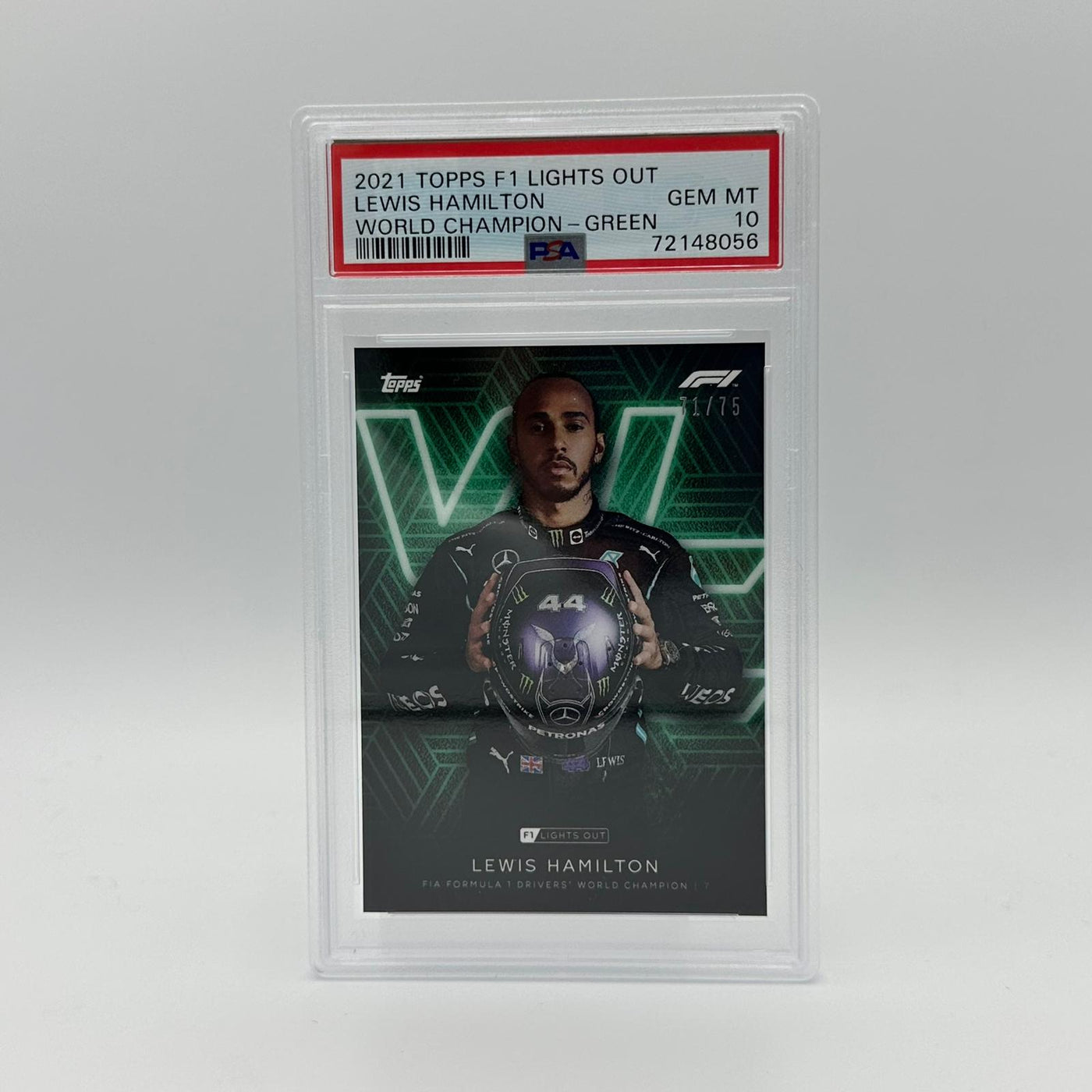 PSA 10 - 71/75 Lewis Hamilton - Drivers World Champion