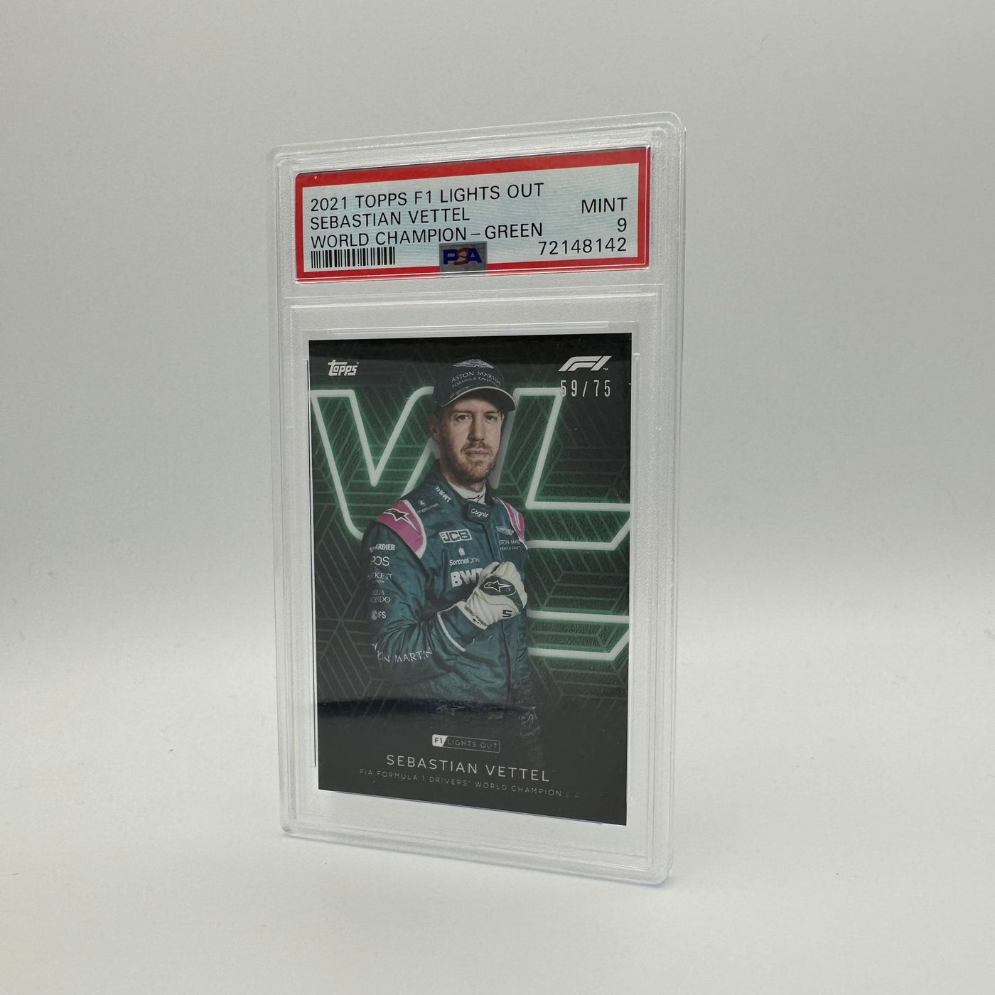 PSA 9 - 59/75 Sebastian Vettel - Drivers - World Champion