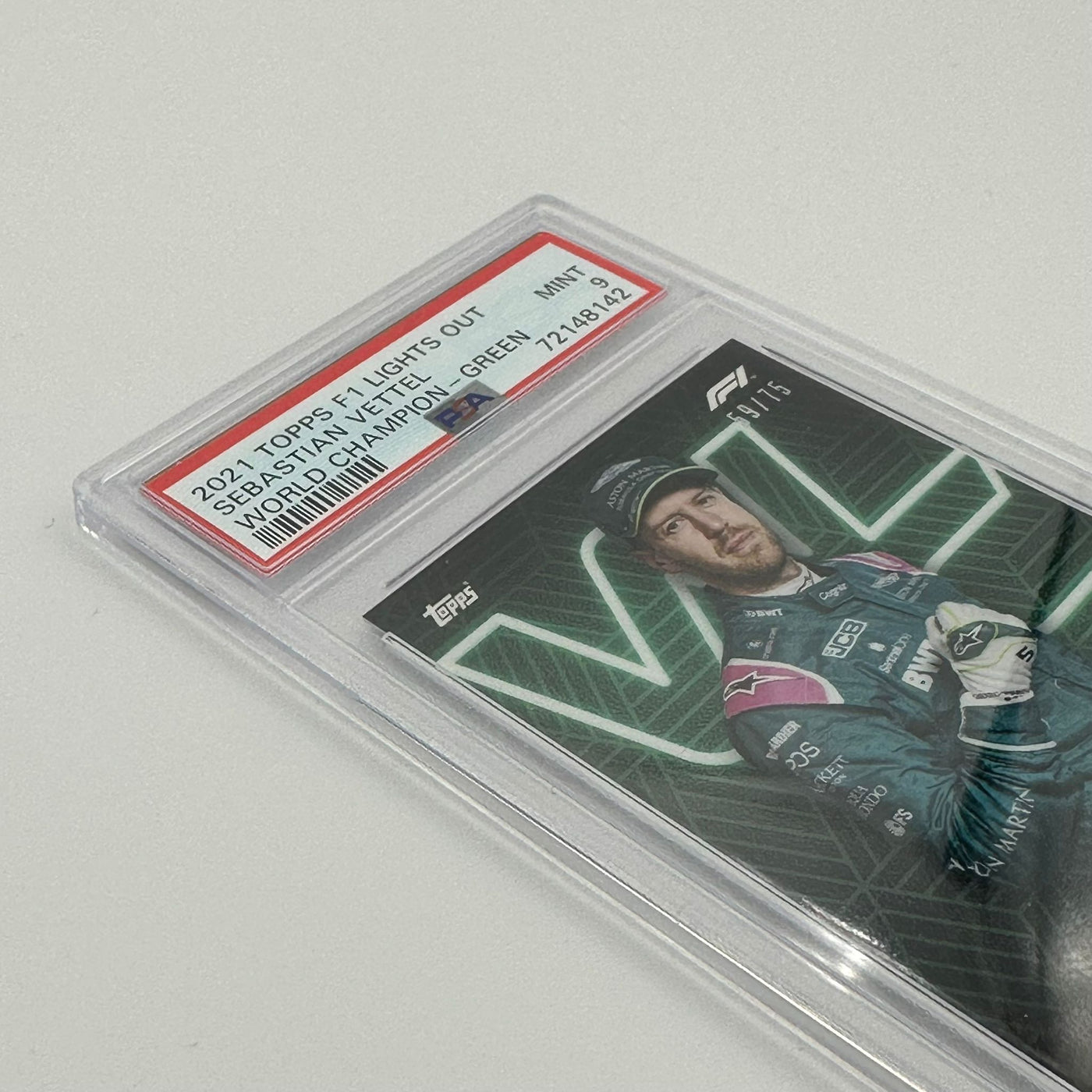 PSA 9 - 59/75 Sebastian Vettel - Drivers - World Champion