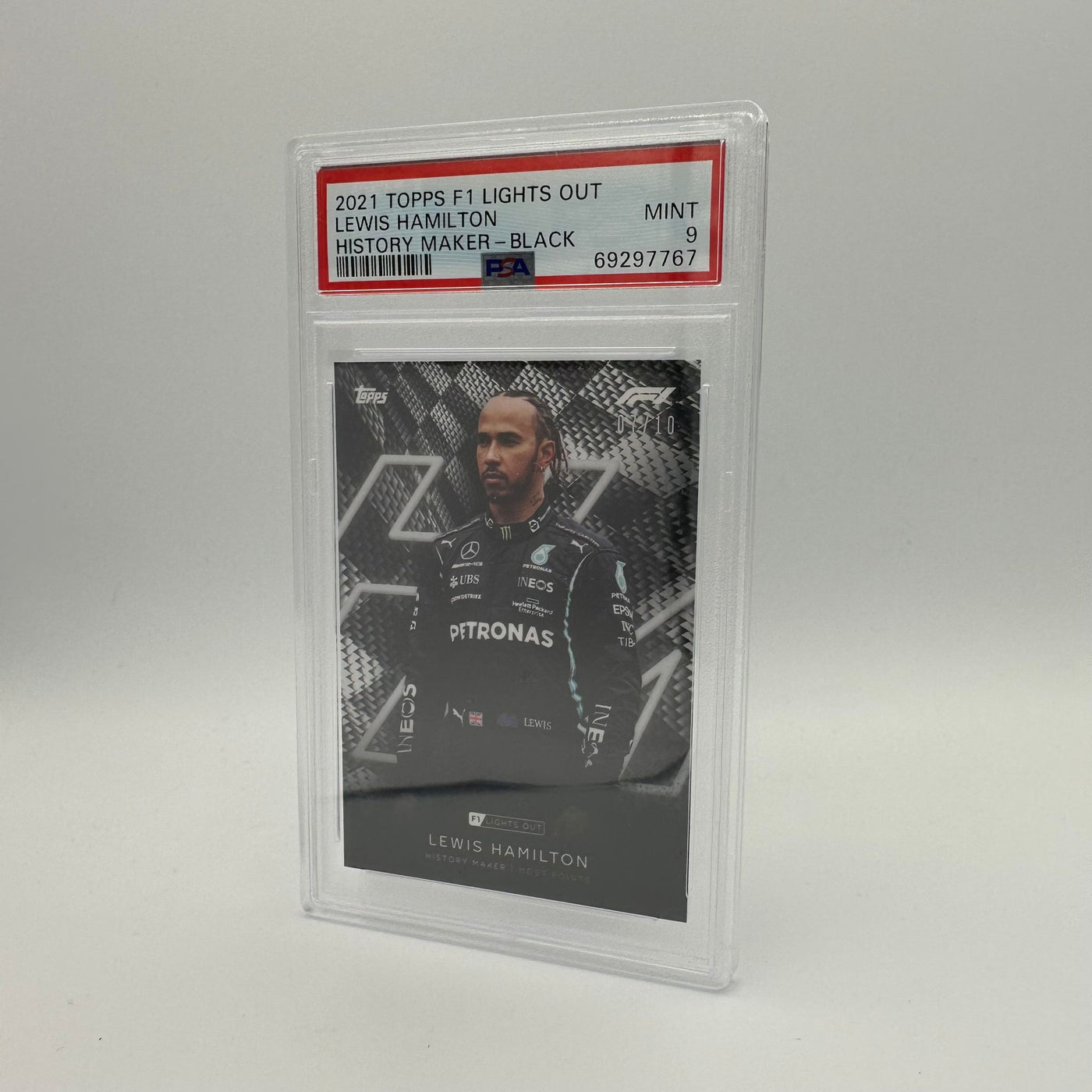 PSA 9 - 07/10 - Lewis Hamilton - History Maker - Black Parallel